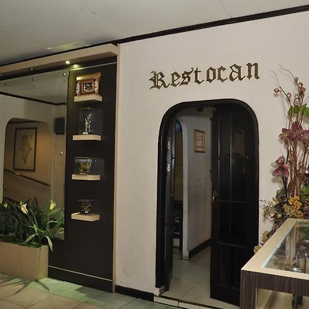 Hotel Andhika Syariah Samarinda Exterior foto