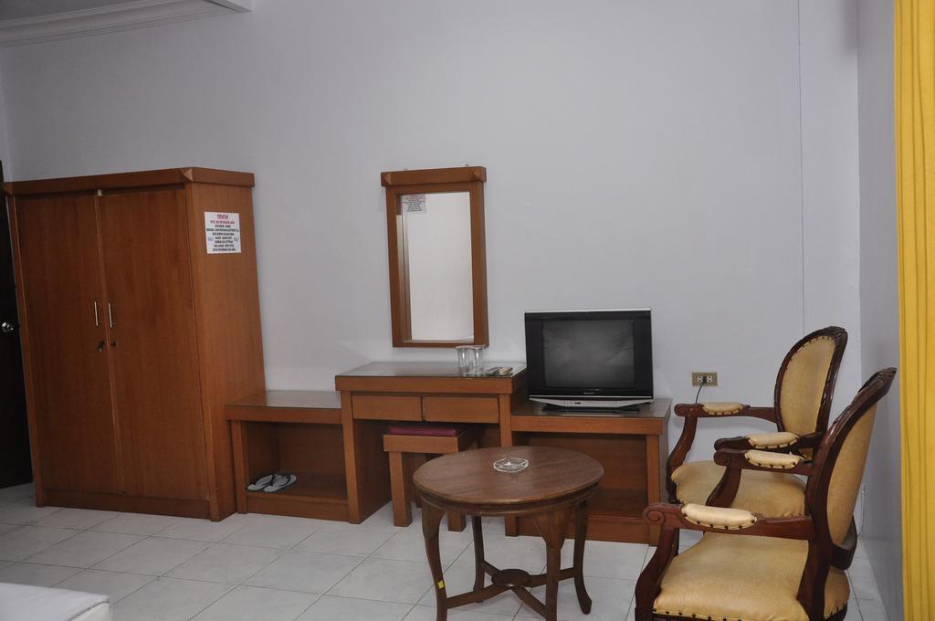 Hotel Andhika Syariah Samarinda Quarto foto