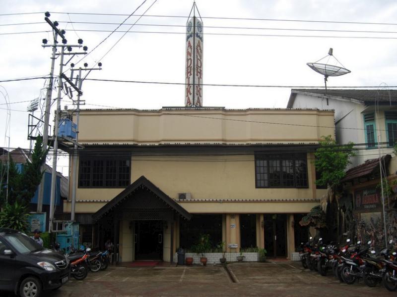 Hotel Andhika Syariah Samarinda Exterior foto